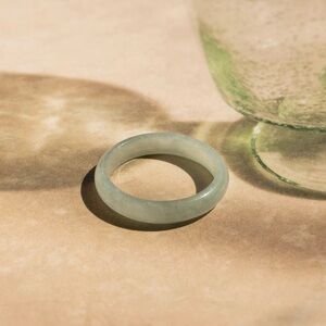 Authentic Chic Jade Ring. Size 7